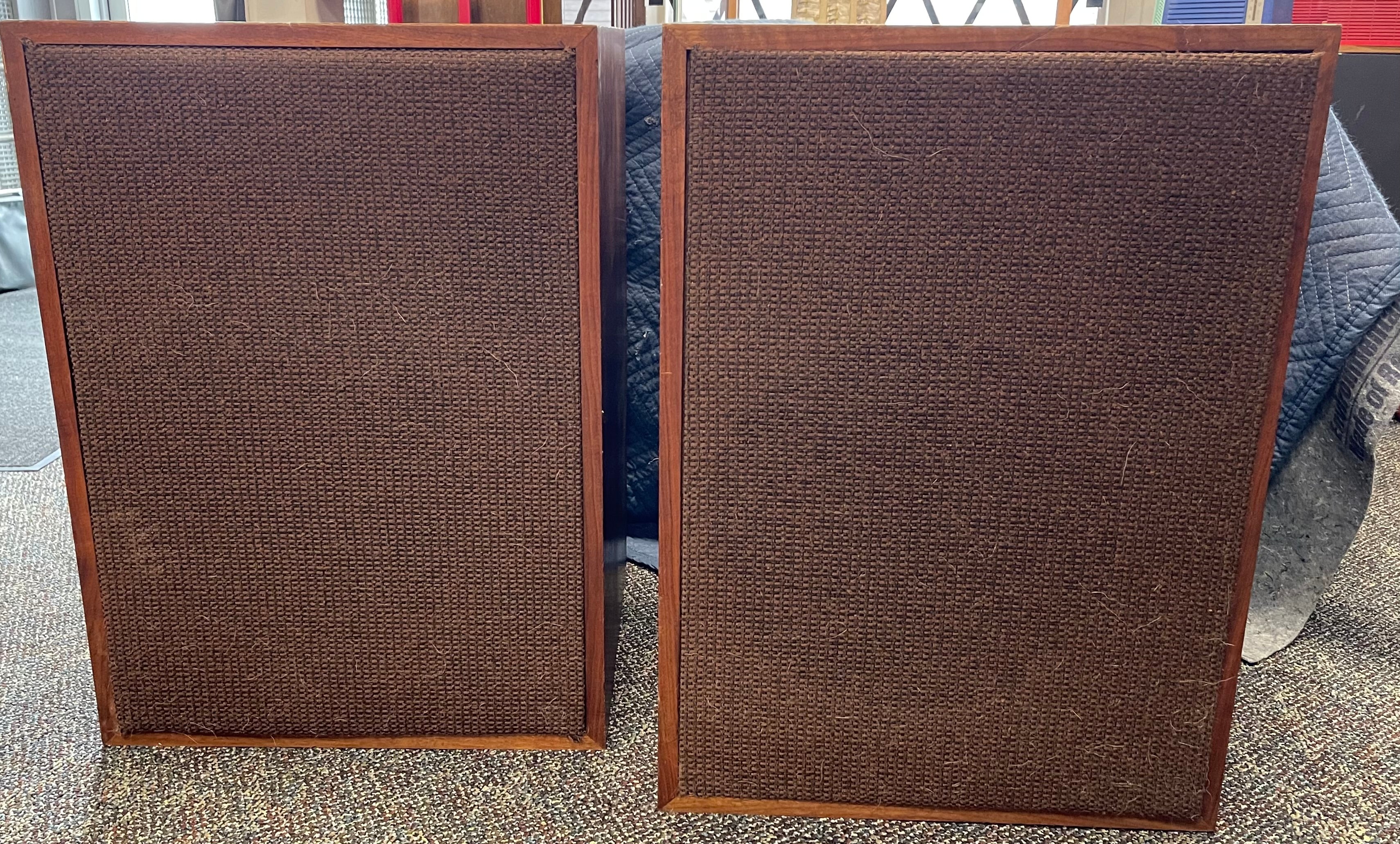 Cerwin Vega 217R Speakers
