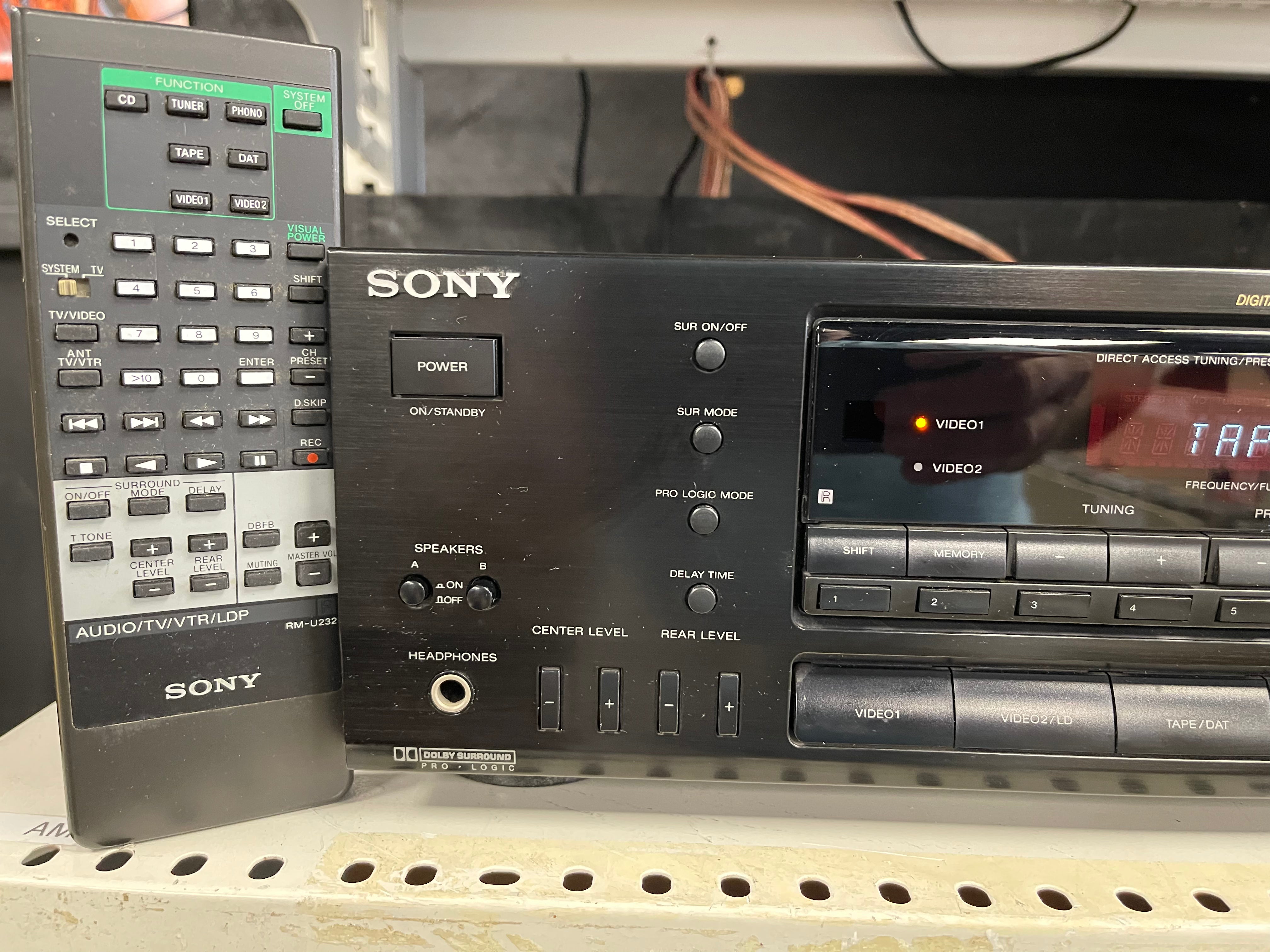 Sony STR-D611 With Remote Control