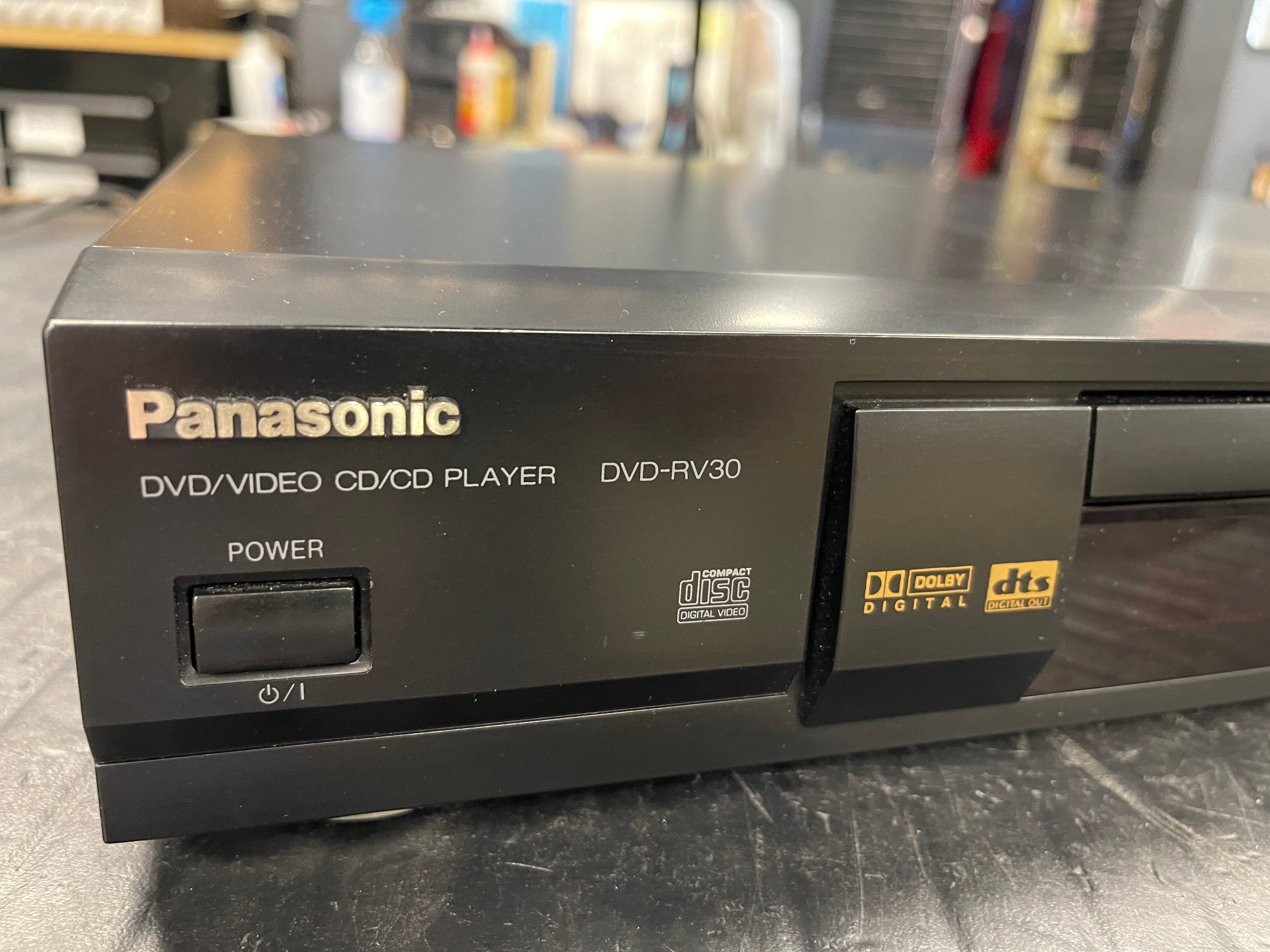 Panasonic DVD-RV30 CD and DVD Player