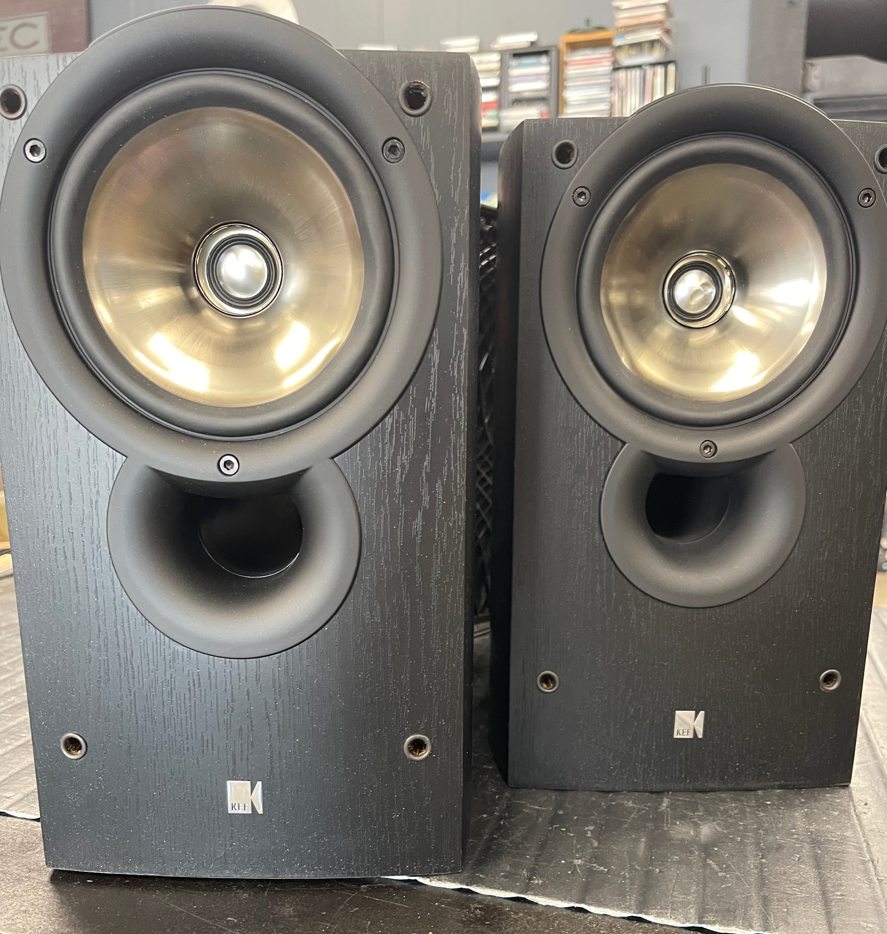 KEF Q1 Series Bookshelf Speakers