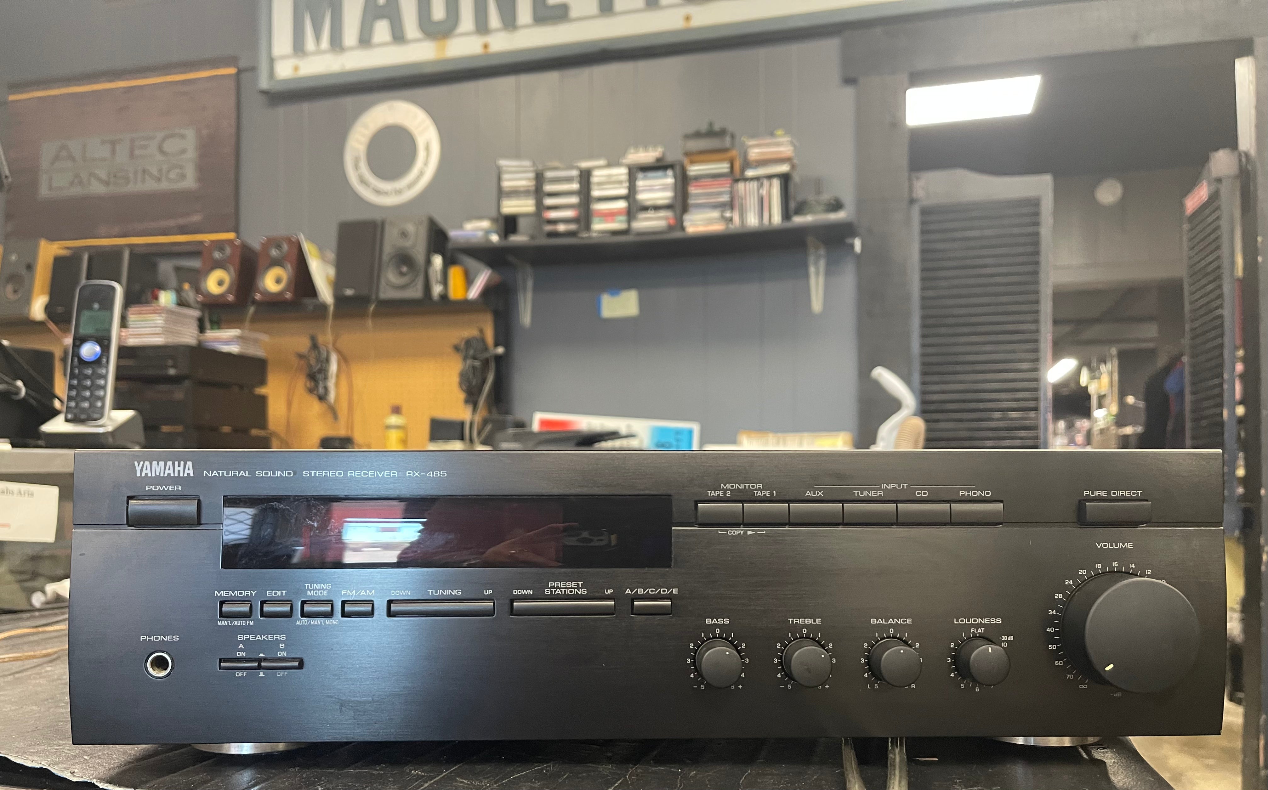 Yamaha RX-485 Receiver