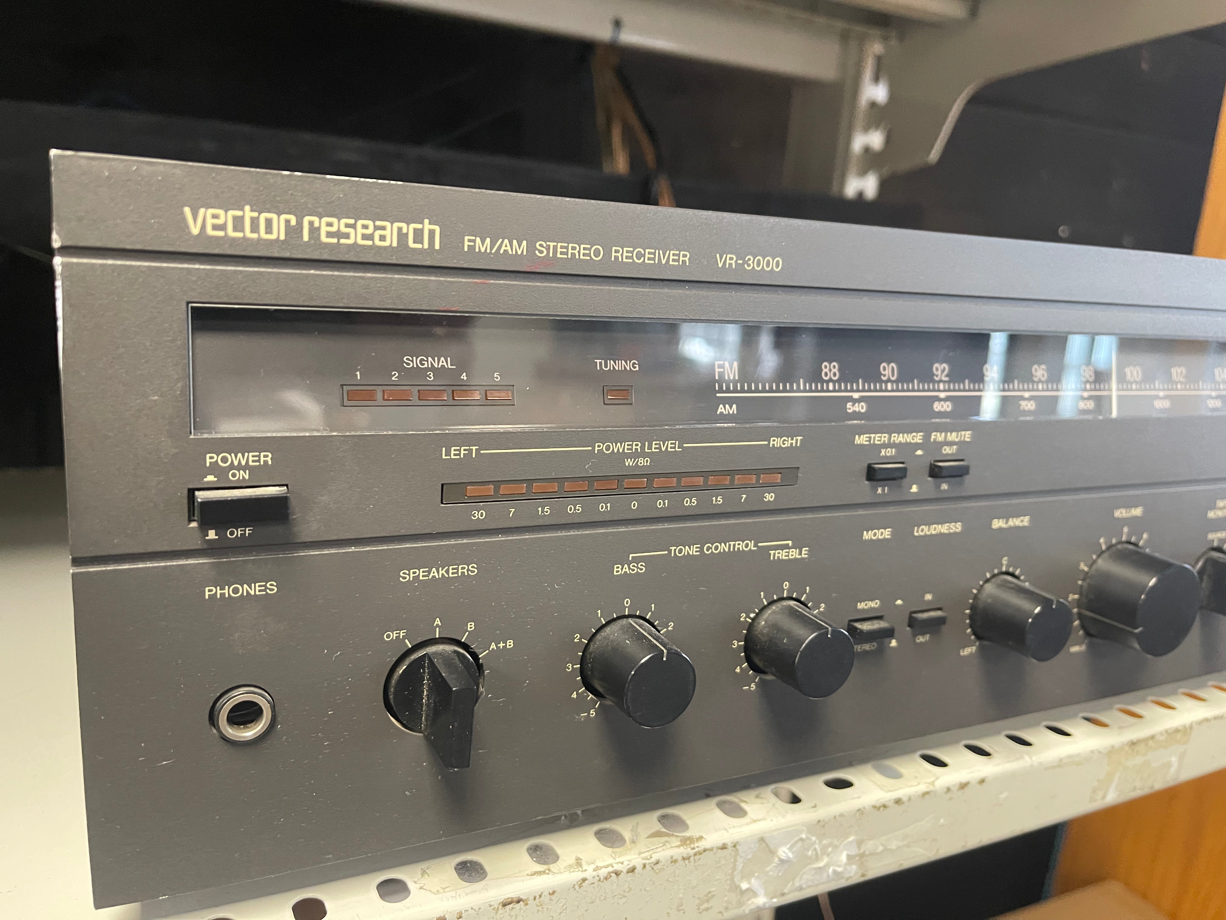 Vector Research VR3000