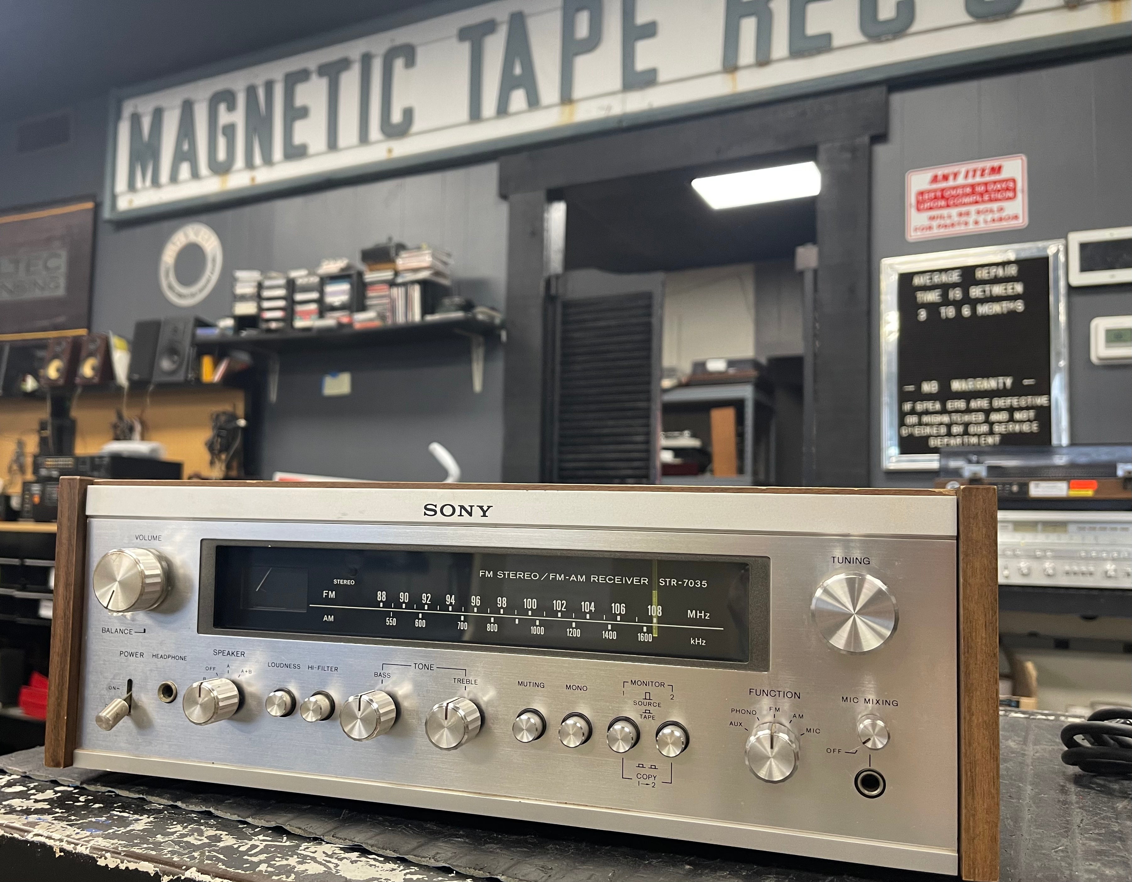 Sony STR-7035 Receiver