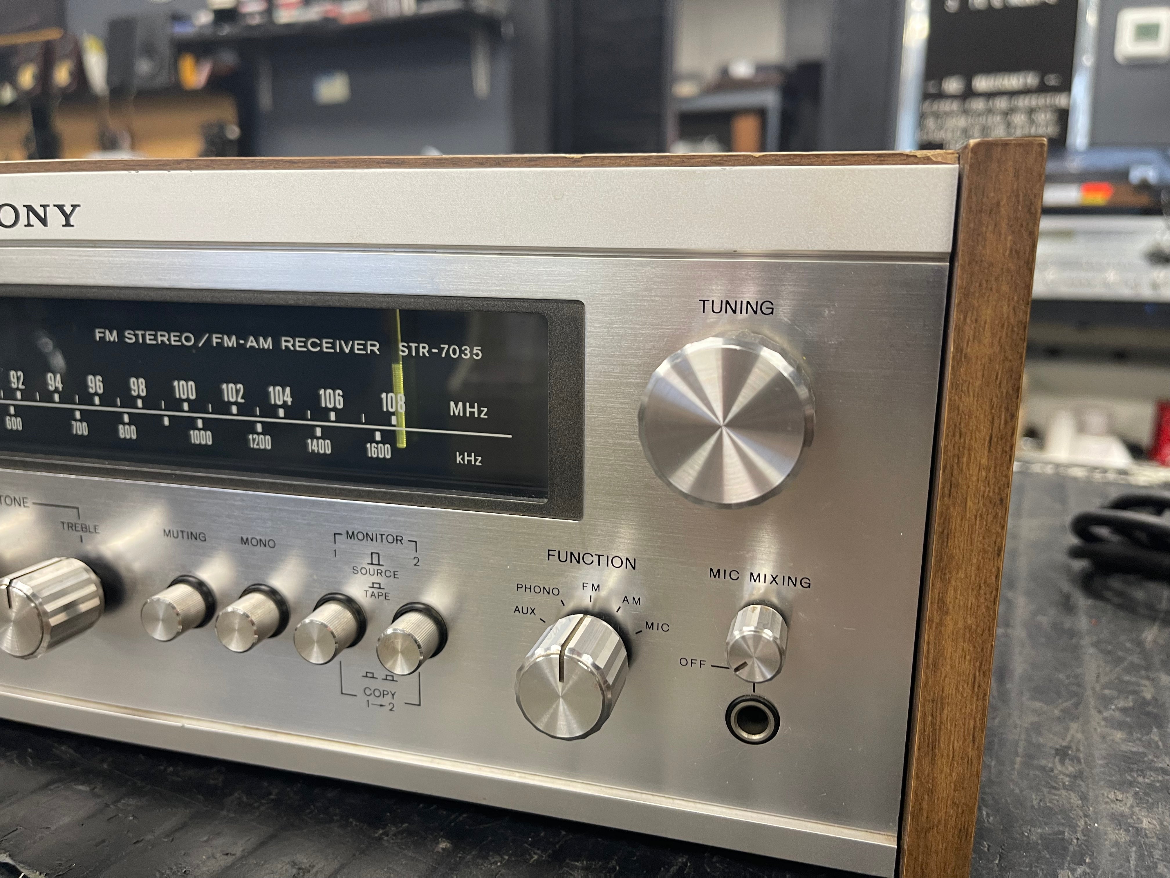 Sony STR-7035 Receiver