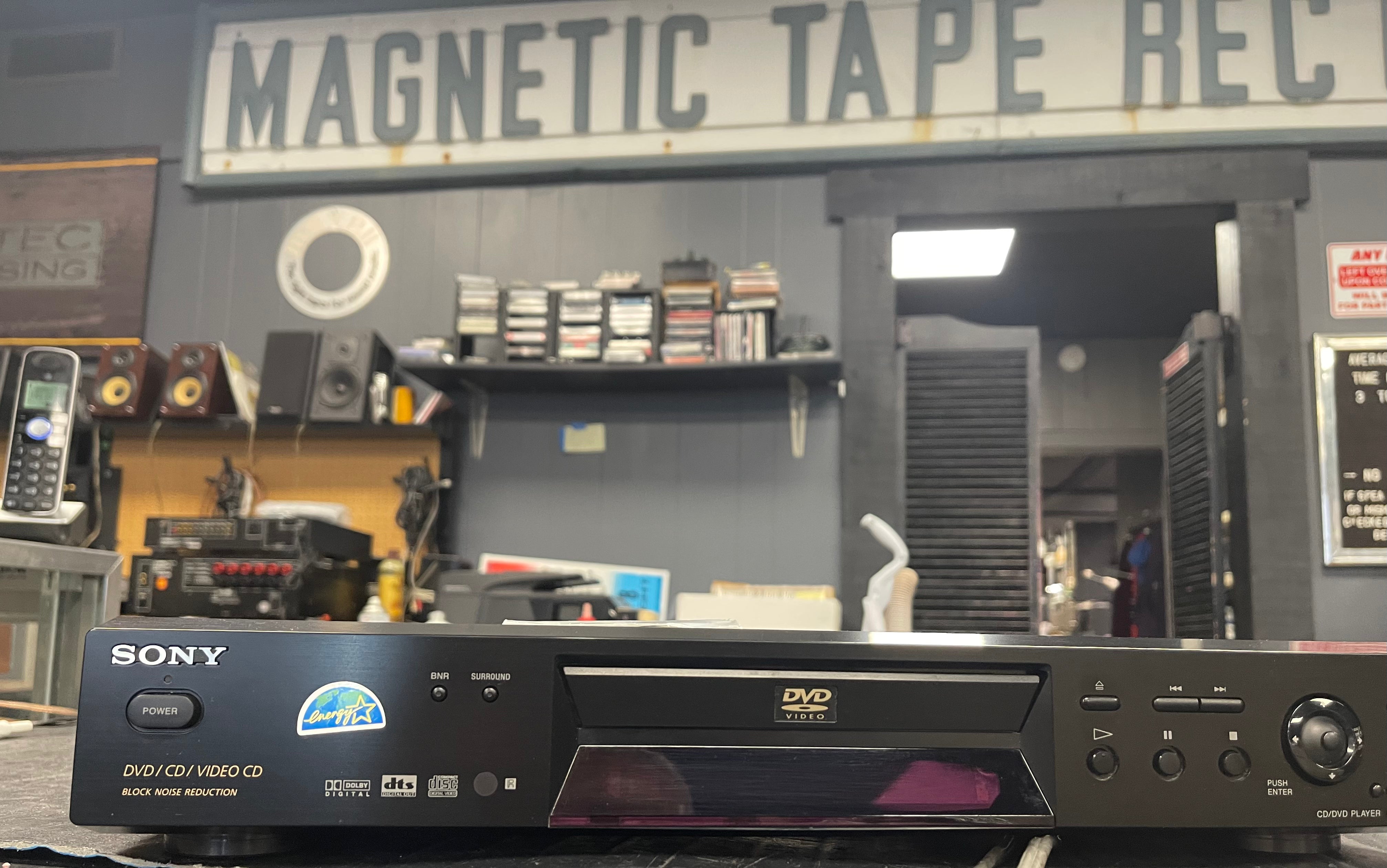 Sony DVP-NS300 CD/DVD Player