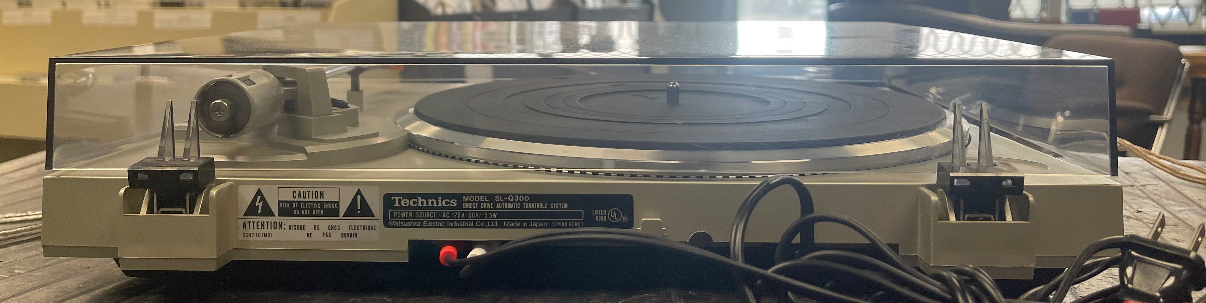 Technics SL-Q300 Turntable
