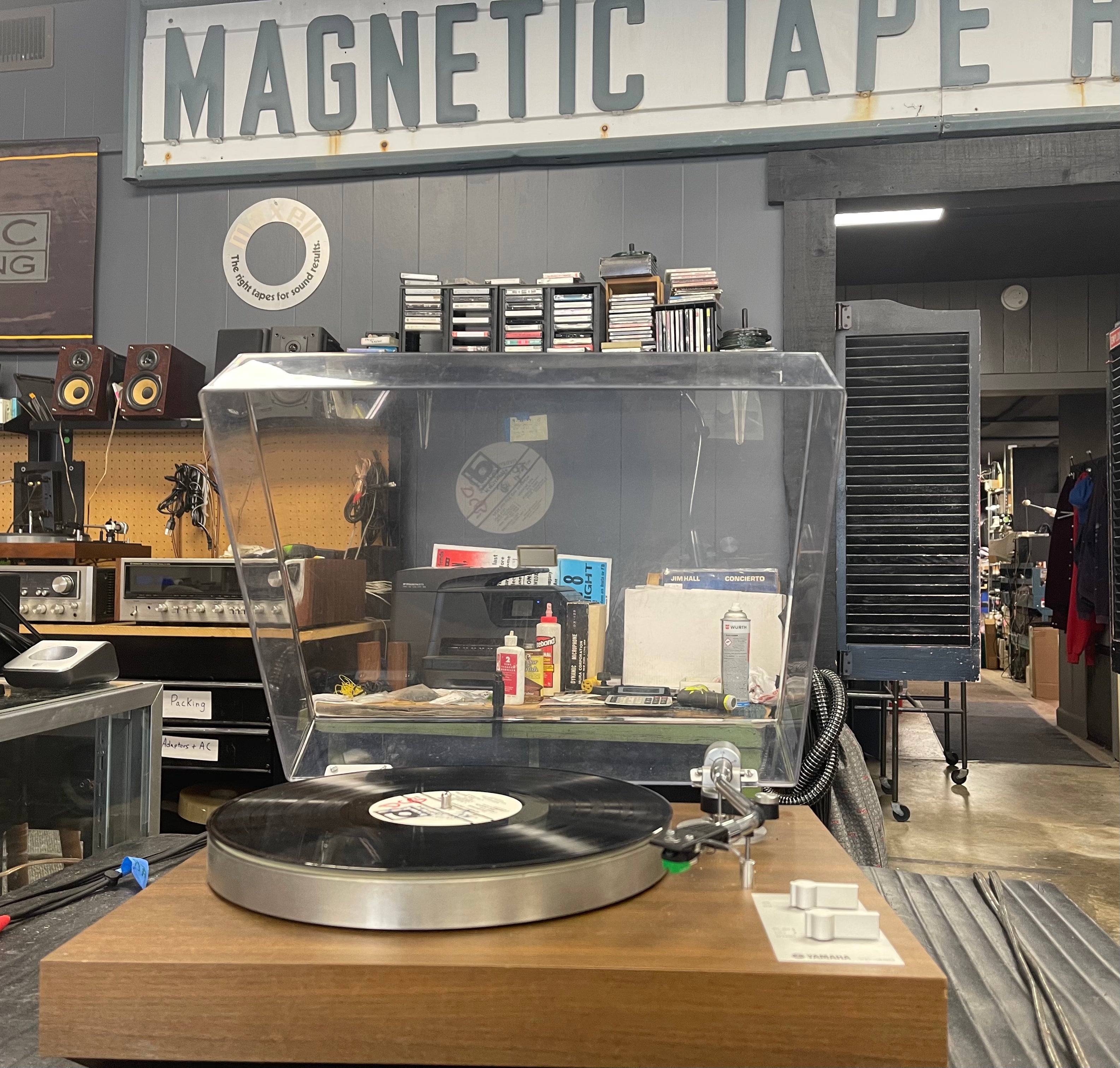 Yamaha YP-450 Turntable