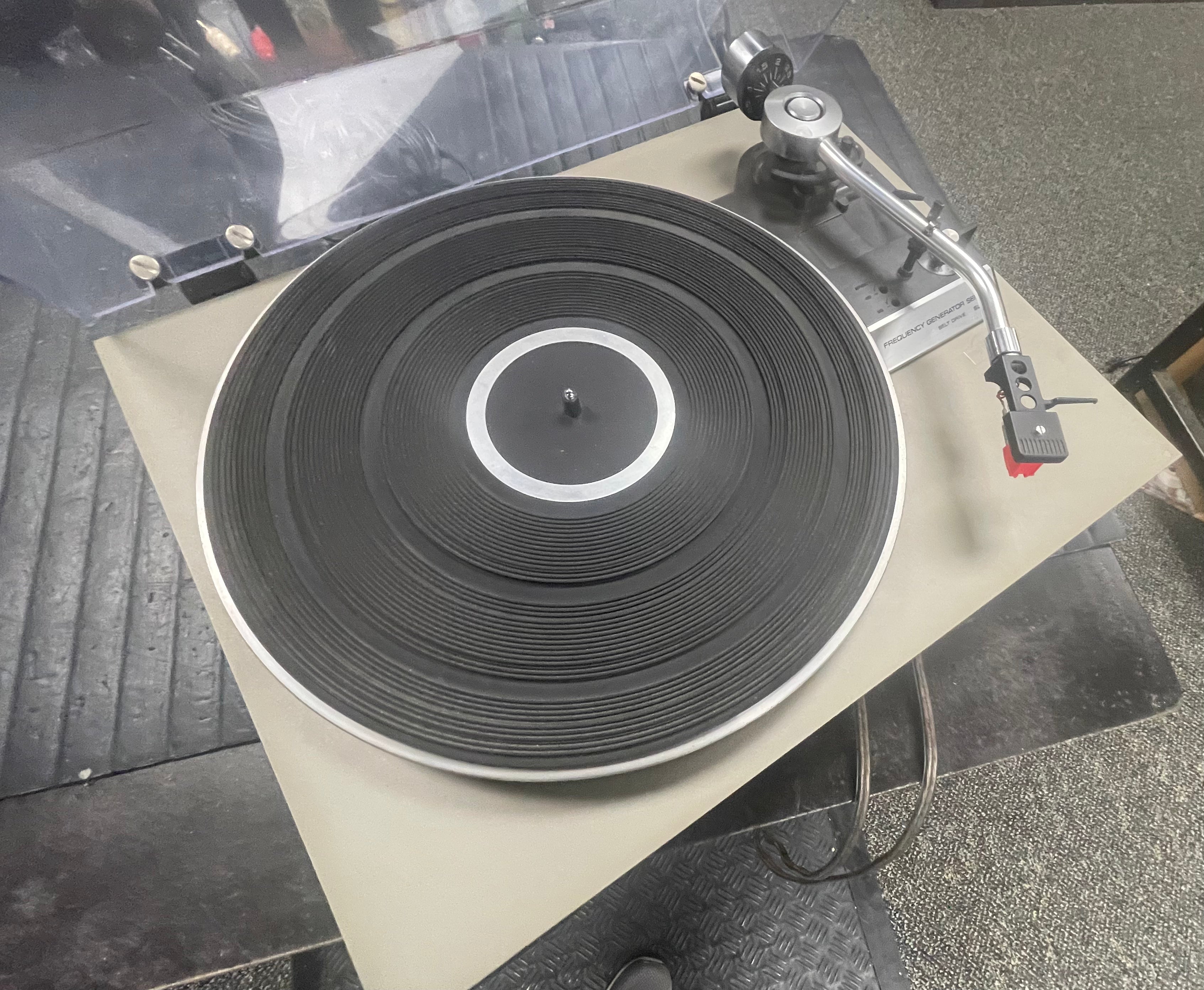 Technics SL-20 Belt Drive Manual Turntable