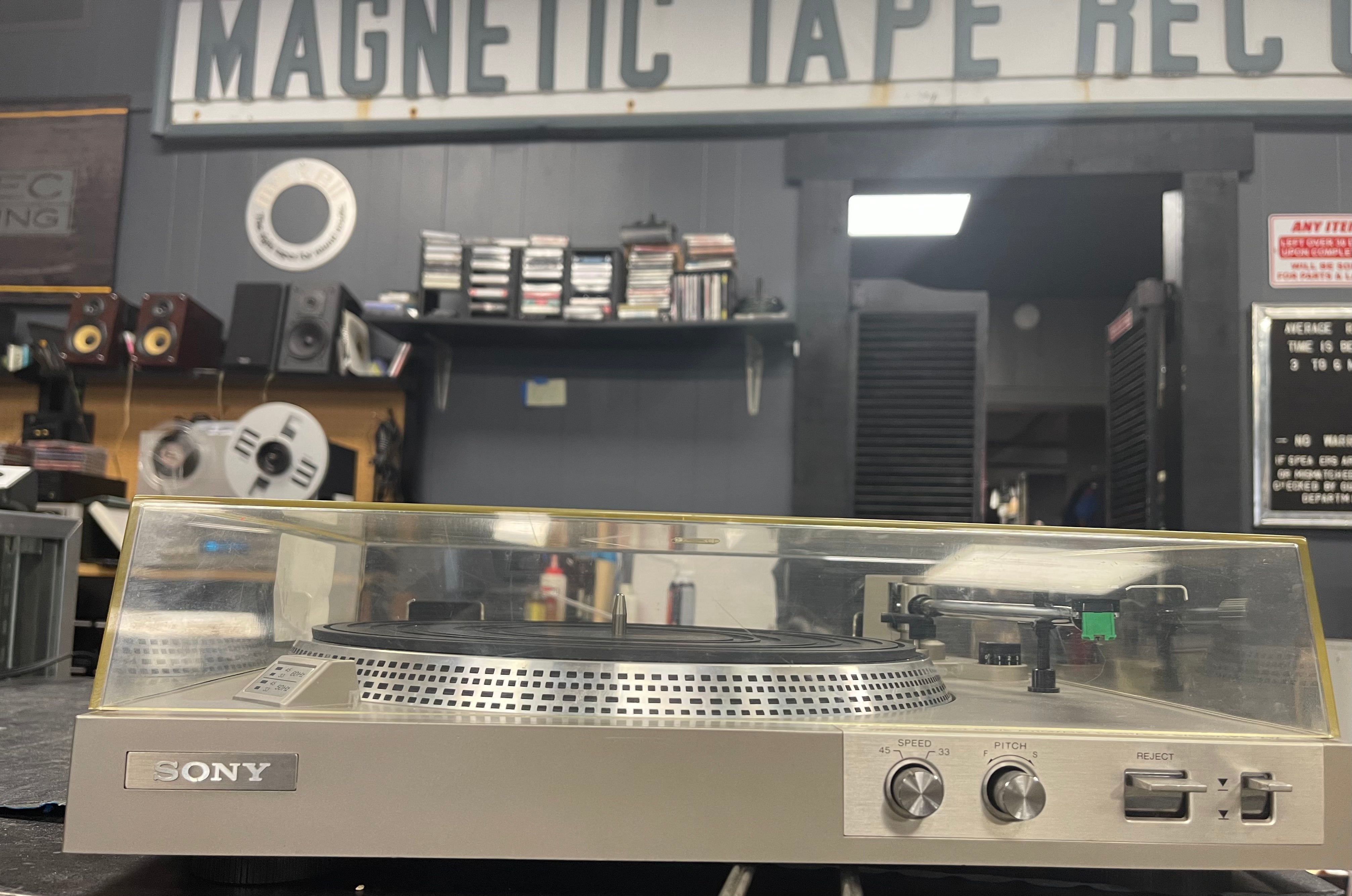 Sony PS-212 Turntable