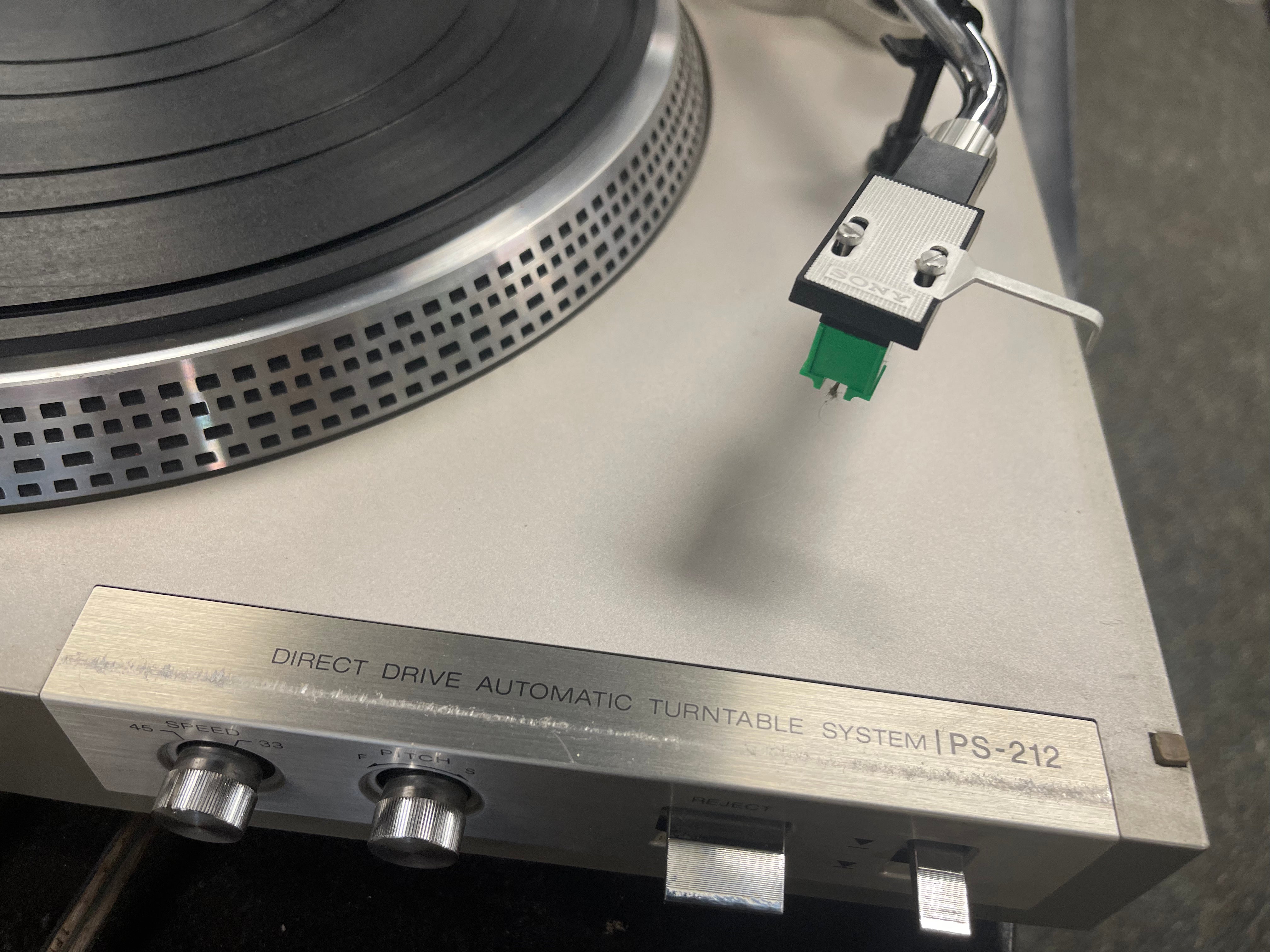 Sony PS-212 Turntable