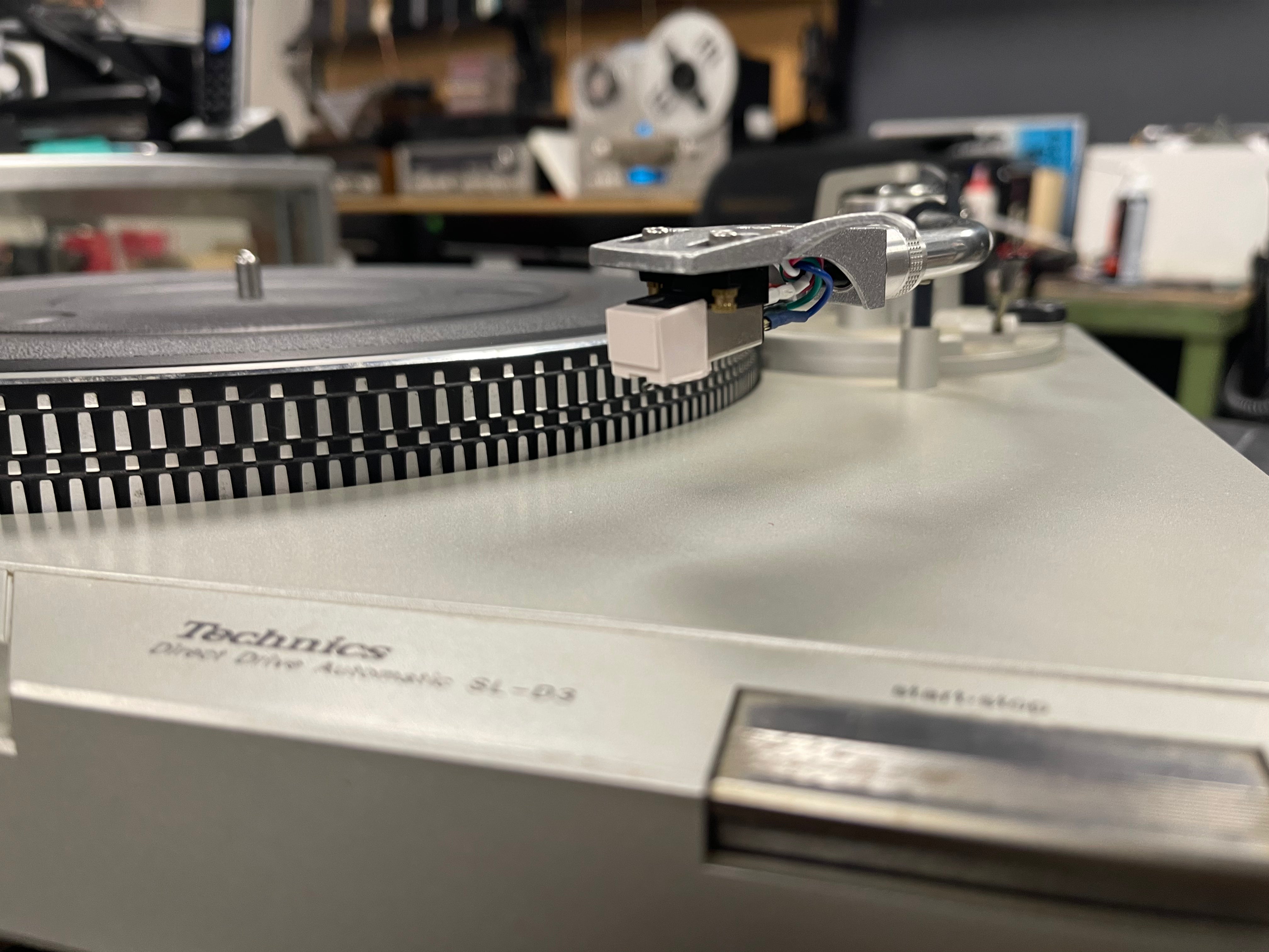 Technics SL-D3 Automatic Direct Drive Turntable