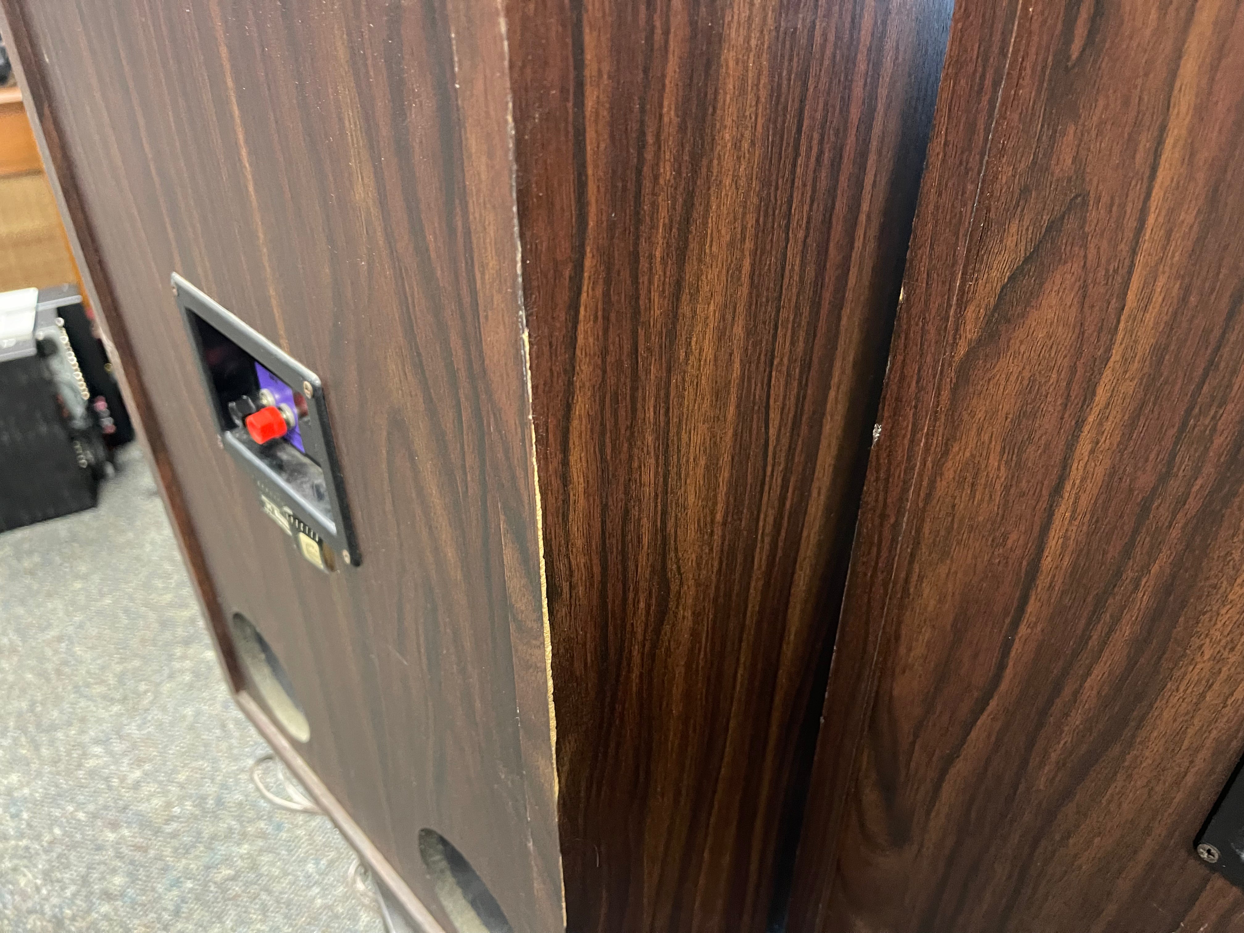 Cerwin Vega! VS-120 Series Speakers