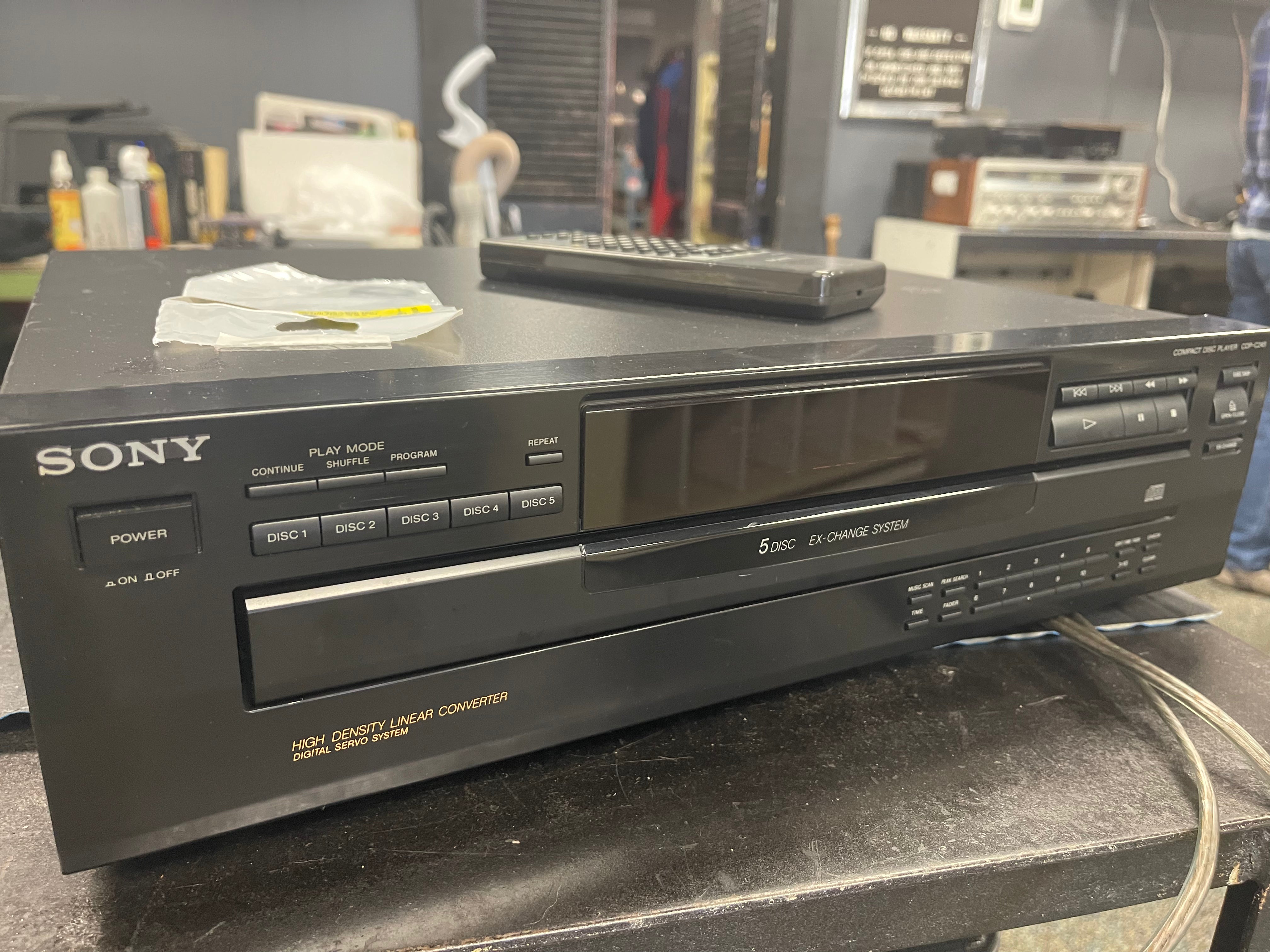 Sony CDP-C245 Multi Disc Player With Remote