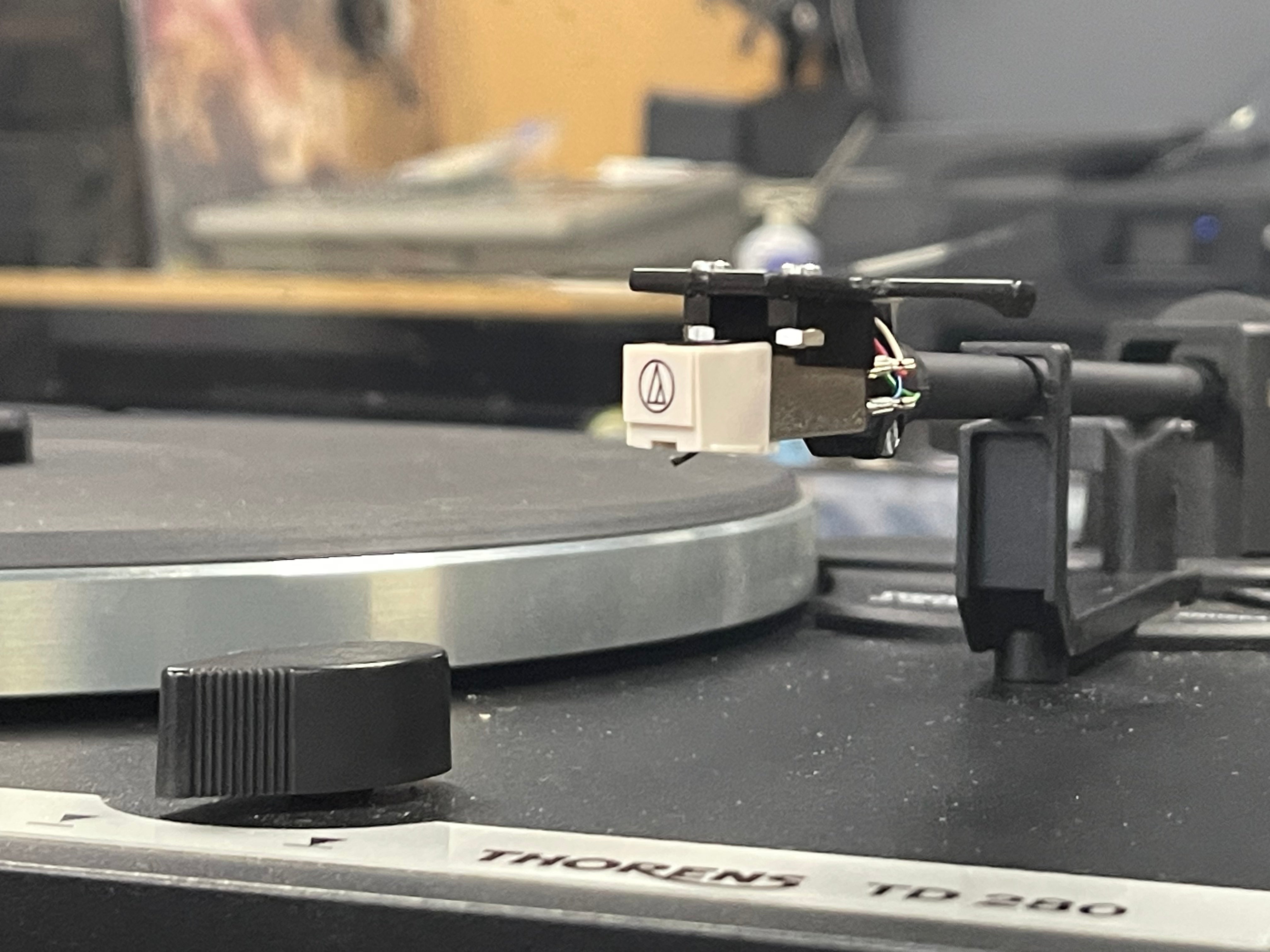 Thorens TD 280 Turntable