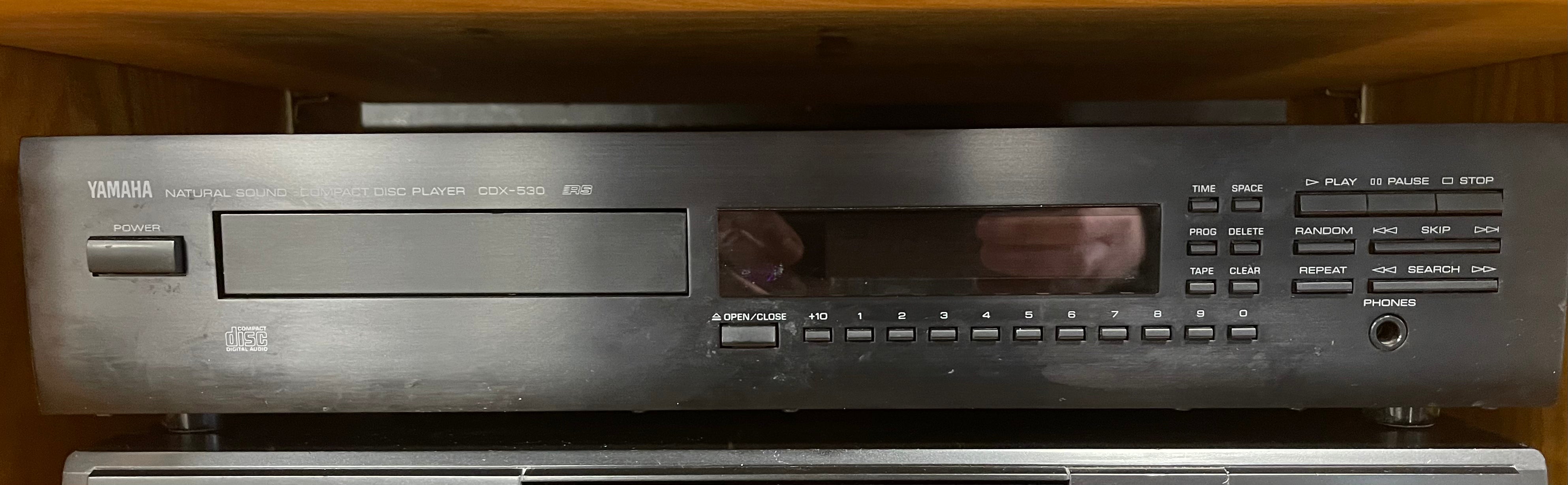 Yamaha CDX 530 Natural Sound CD Player