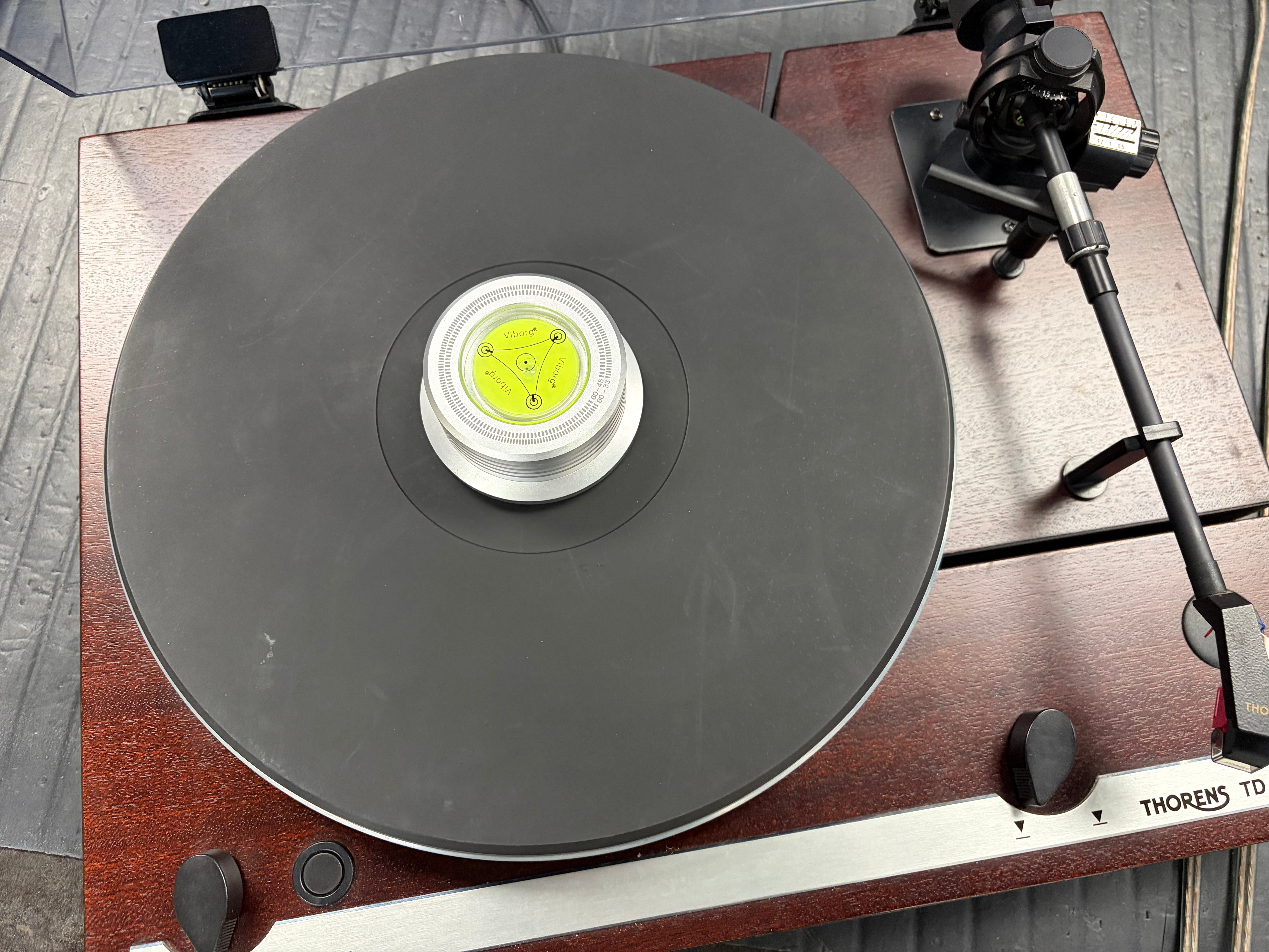 Thorens TD 320 MKII Turntable