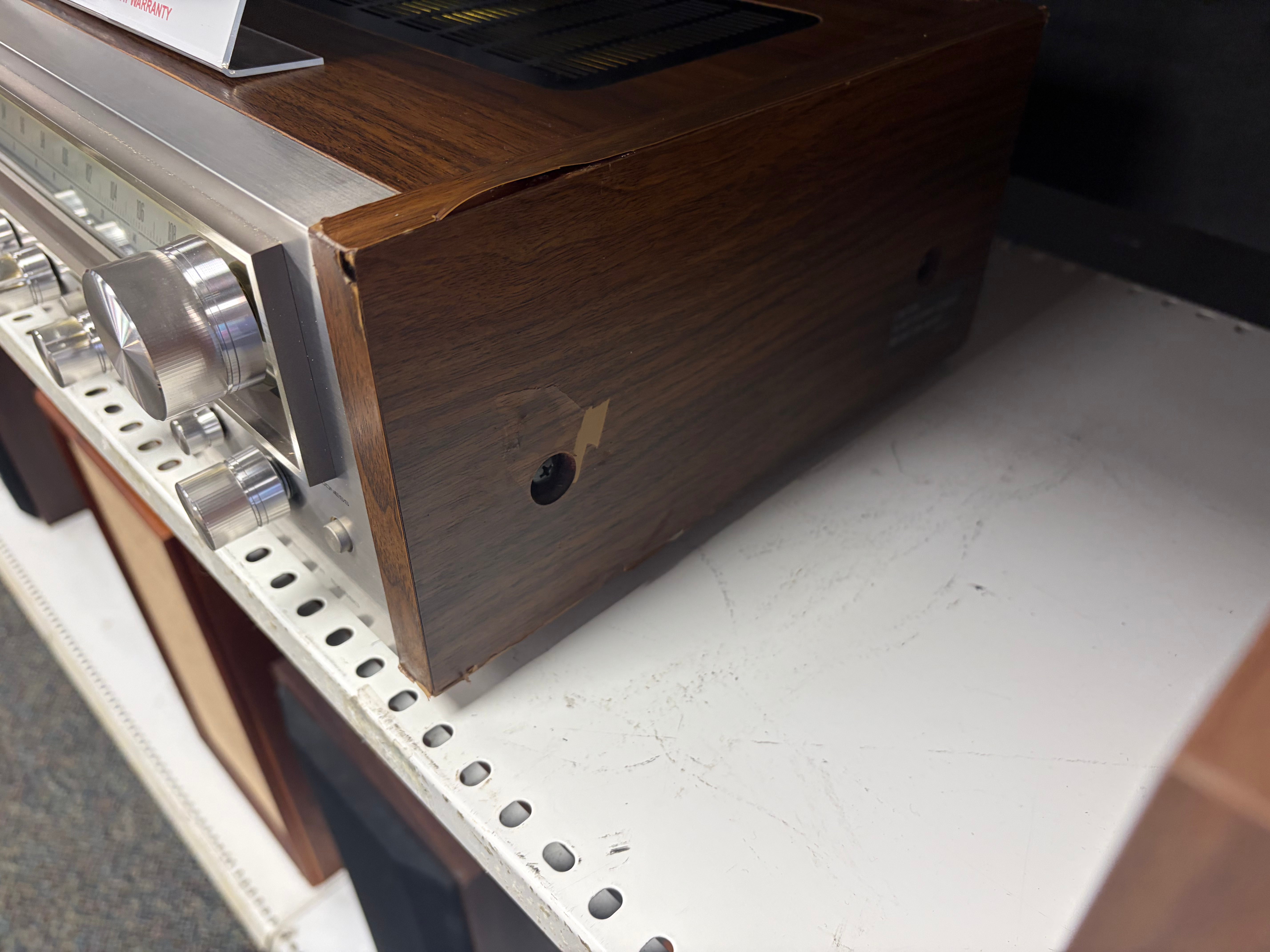 Pioneer SX-680 AM/FM Stereo Receiver
