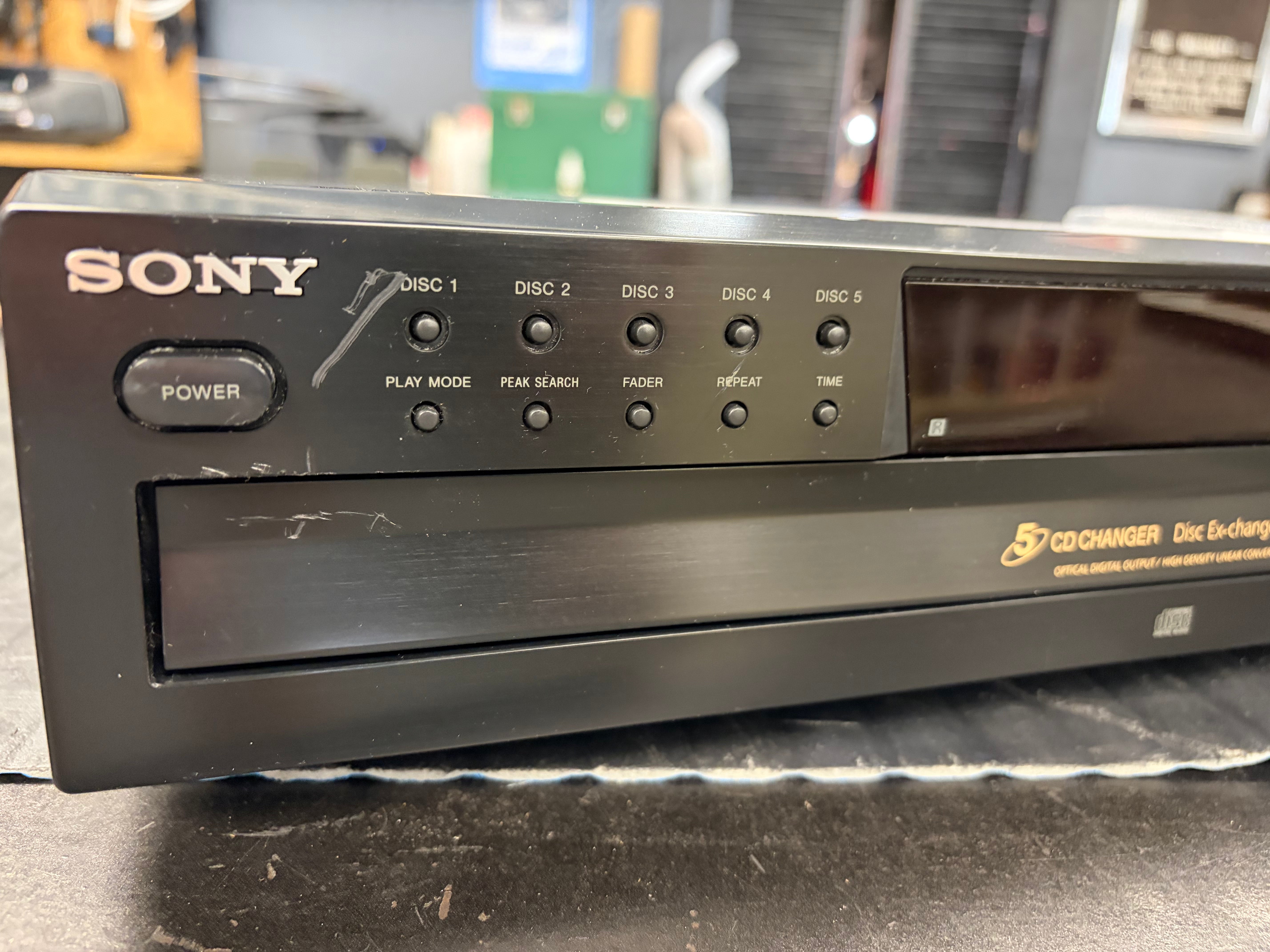 Sony CDP-CE375 5 CD Multi Player