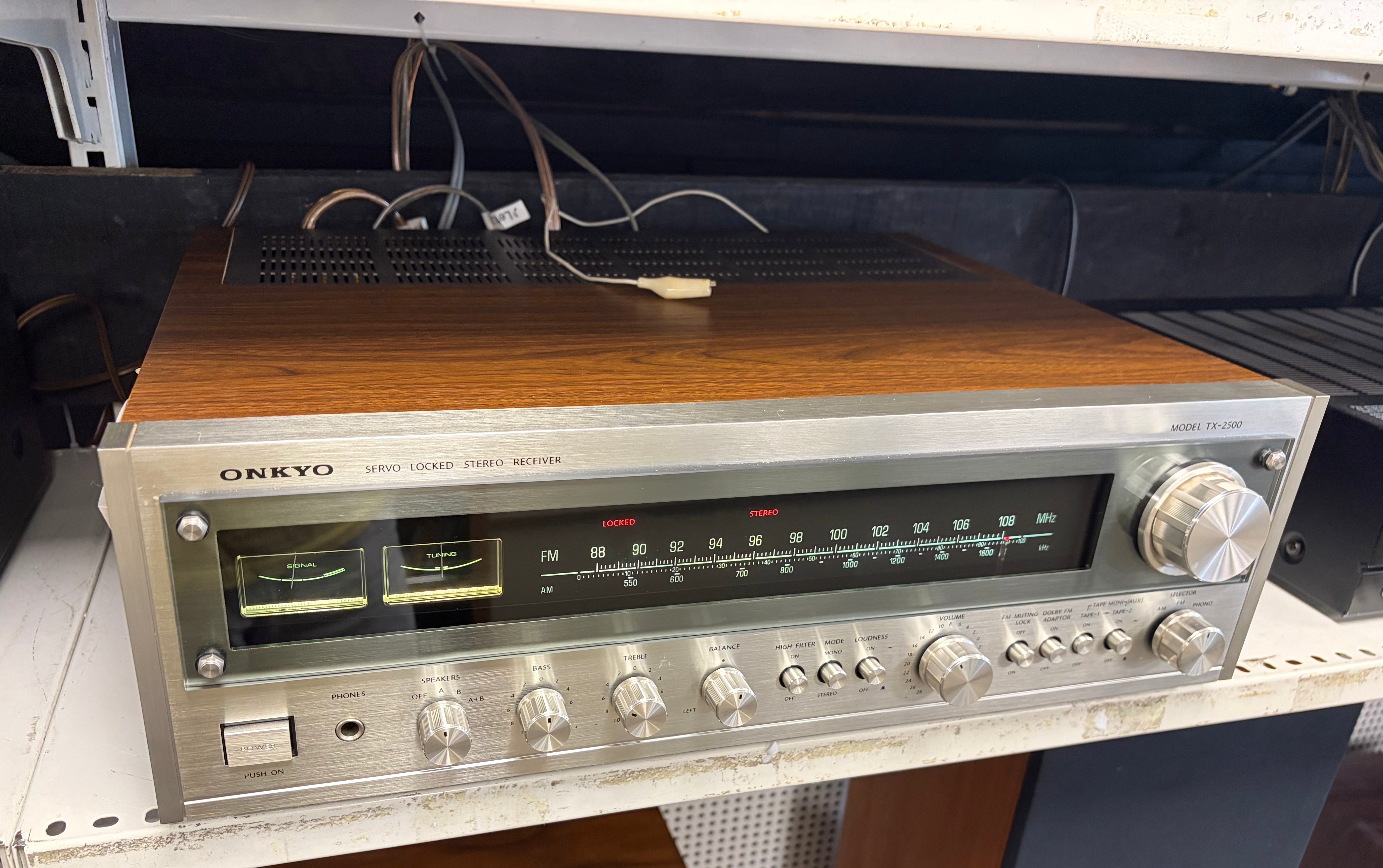 Onkyo Model TX-2500 Servo Locked Stereo Receiver