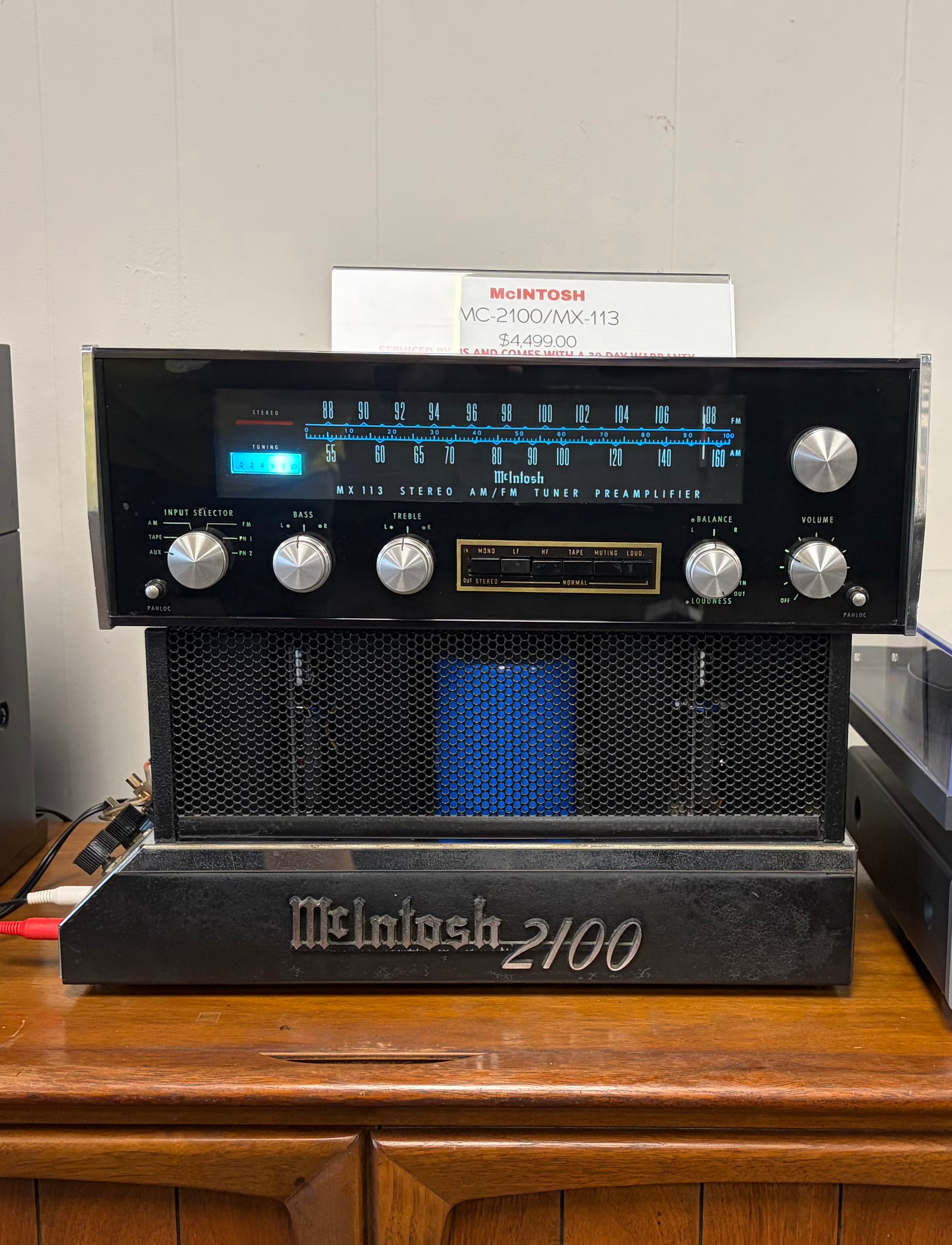 McIntosh MC2100 Amp & MX113 Pre Amp/Tuner