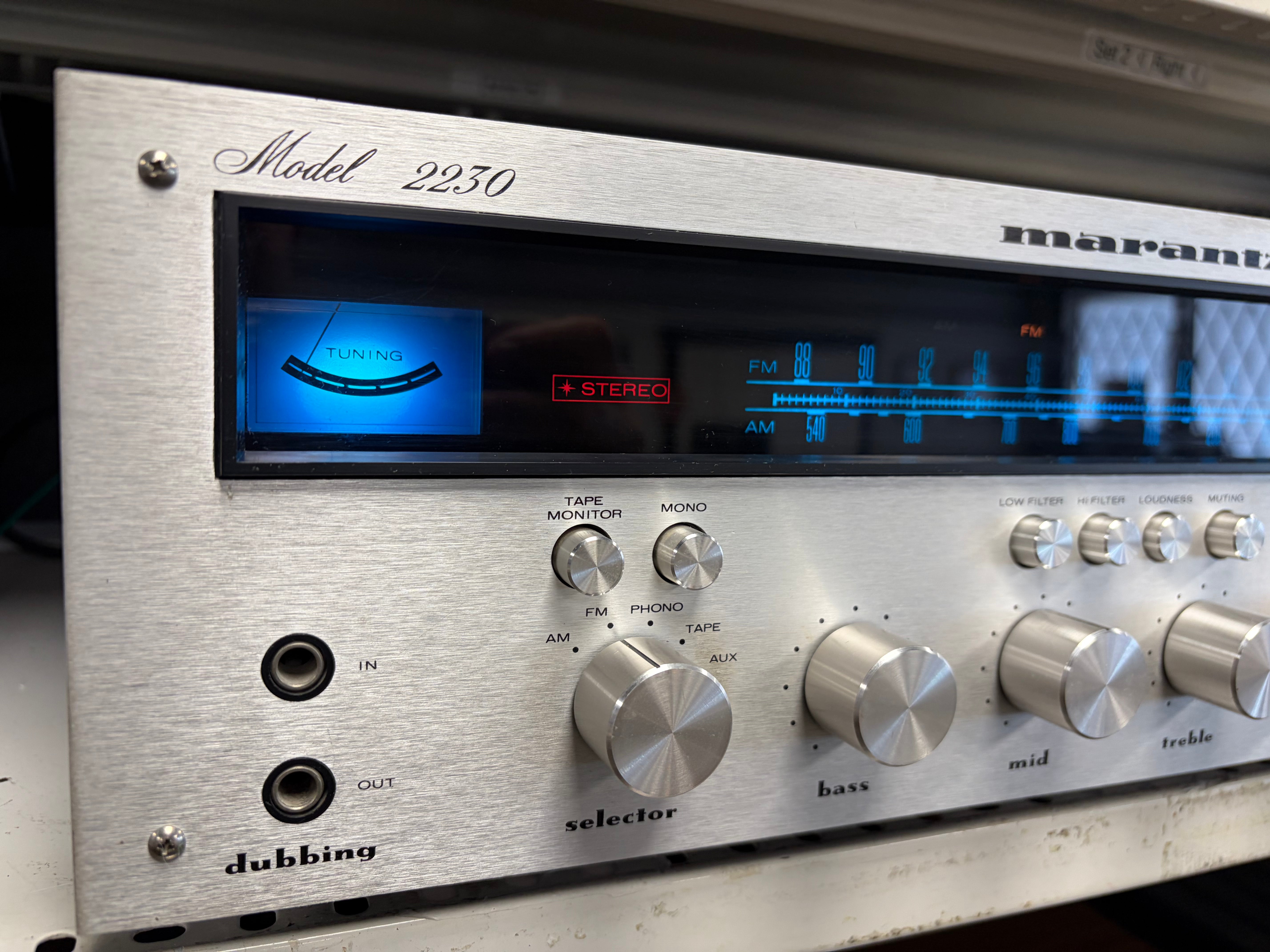 Marantz 2230 Stereophonic Receiver