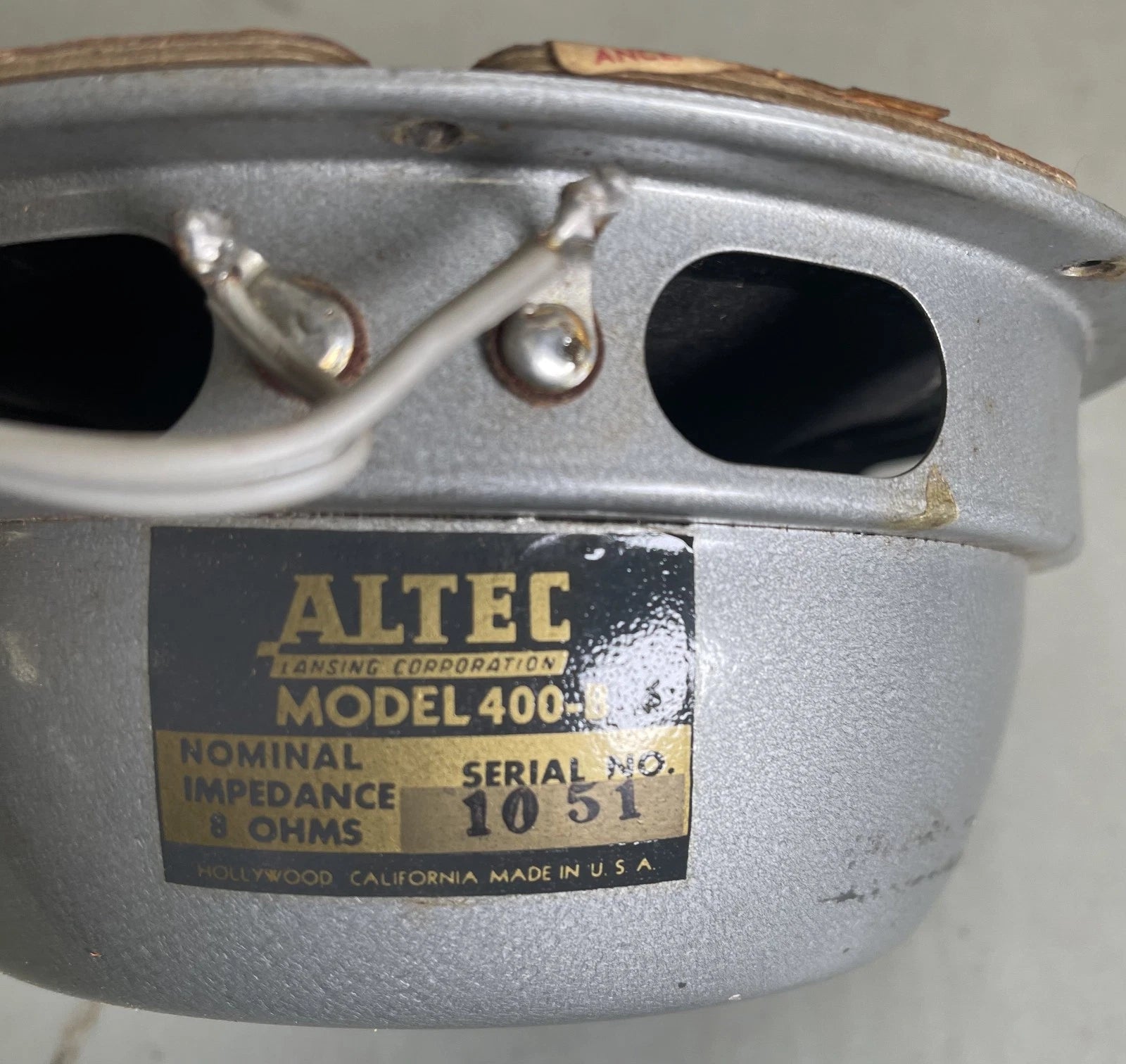 ALTEC LANSING Model 400B Full-Range Speaker